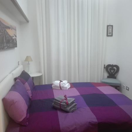 Luci Di S. Chiara Apartment Napoli Exterior foto
